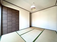 １階和室約６．５帖