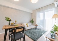 ＬＤＫ約１２．４帖
床暖房で寒い冬も足元からポカポカ♪