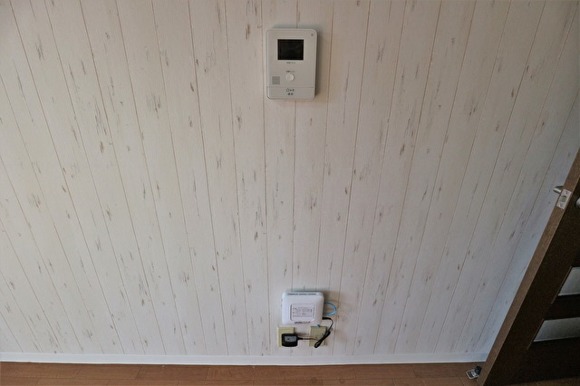 TVつきモニターホンも新設してこの価格